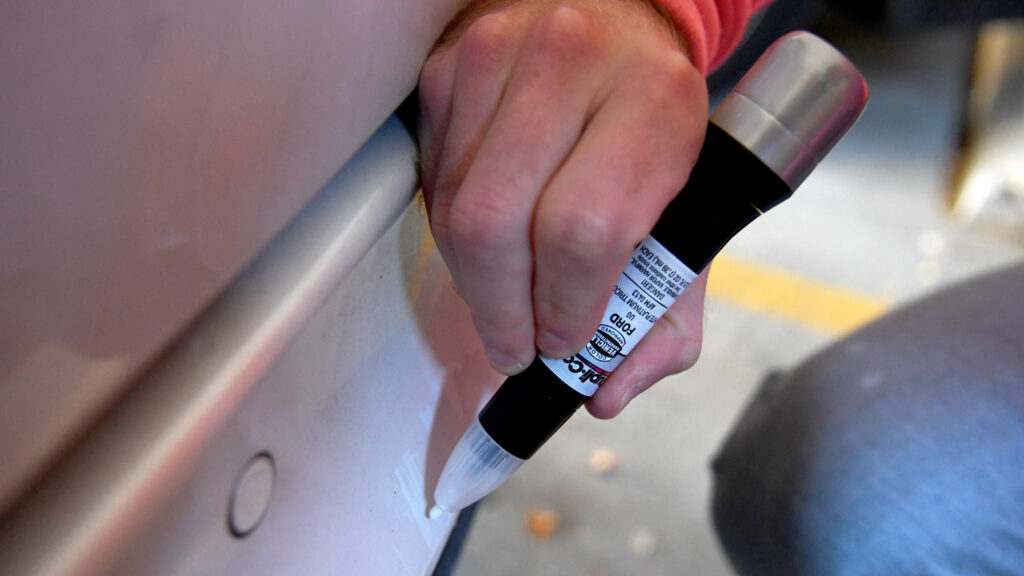 Best Painting Pens For Cars Review (2024 Ratings)