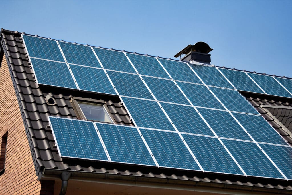 Sunrun vs. SunPower: Which Company Should You Choose?